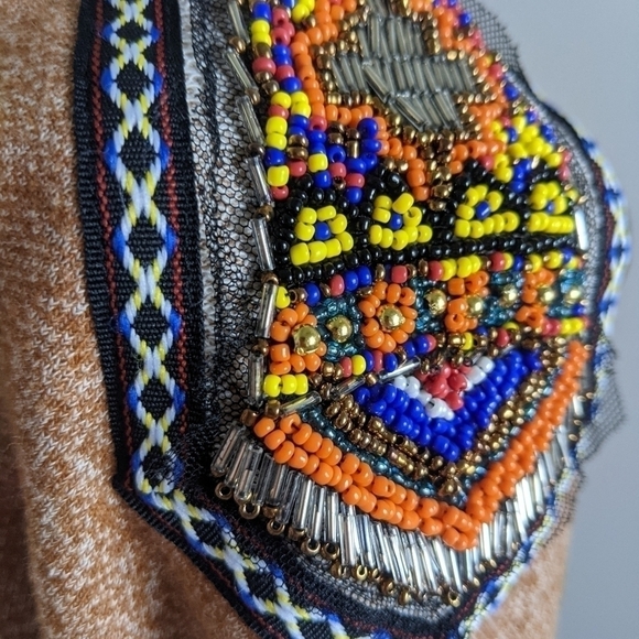 𝅺DAY trip Heathered Tan Boho Beaded Sweatshirt S - Picture 3 of 11